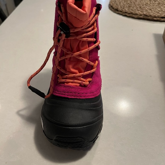 Brand new in box*** North Face youth Allen glow V WP - Picture 3 of 5